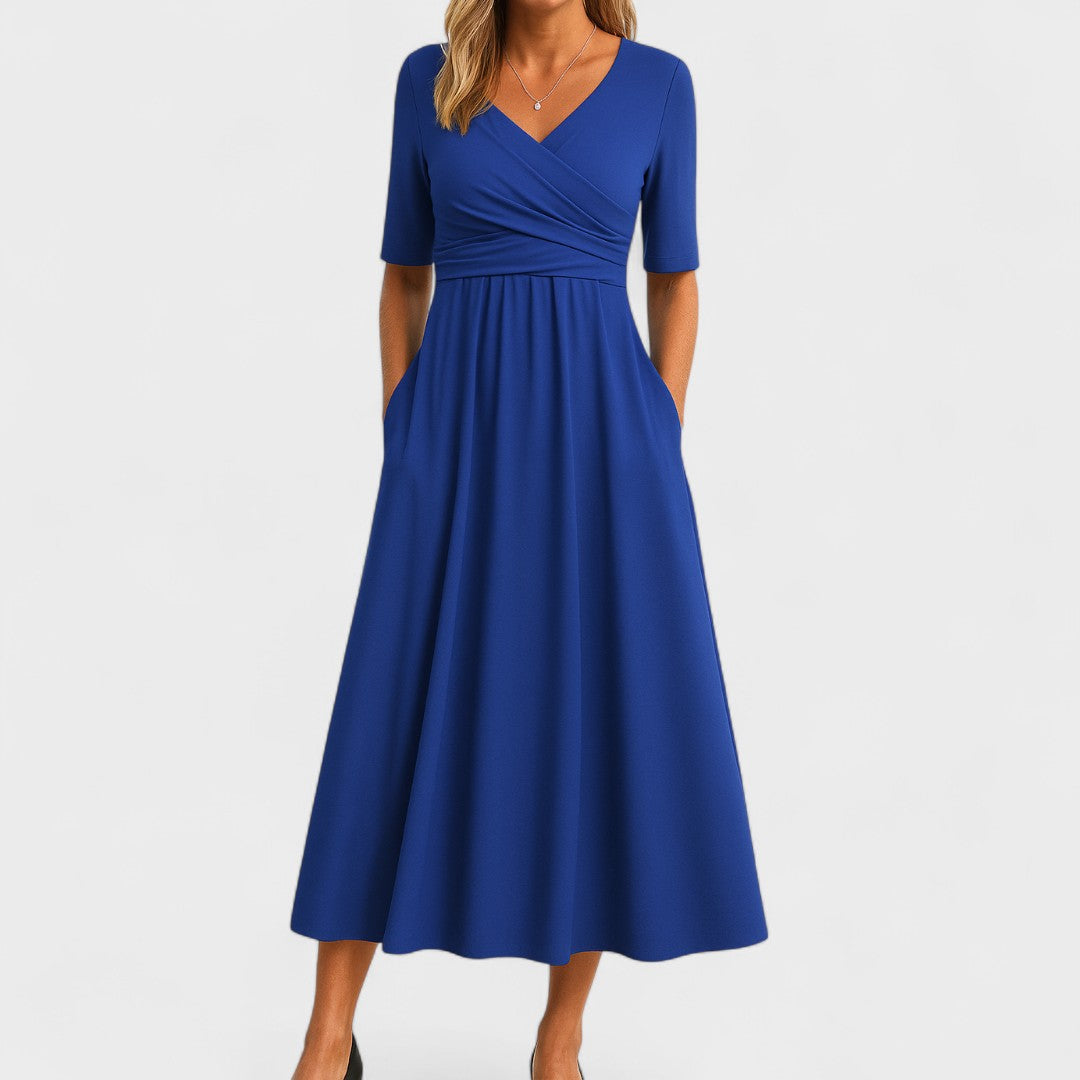 Lystina | Elegant Mellanlång Klänning