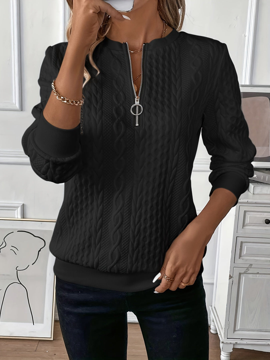 Aurora | Elegant hoodie med dragkedja