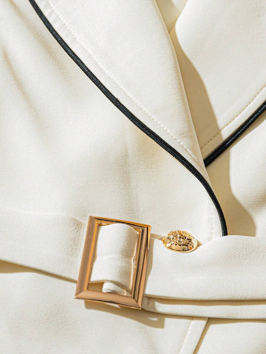 BEATRICE | BÄLTAD VÄST-BLAZER