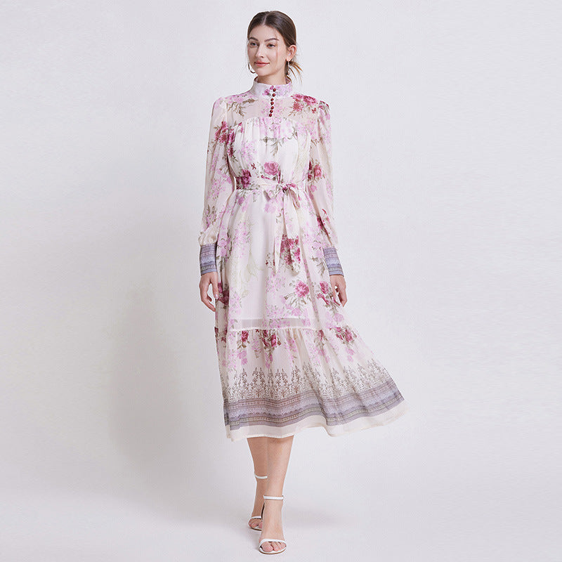ZEHLIA – Elegant blomstrad chiffongklänning