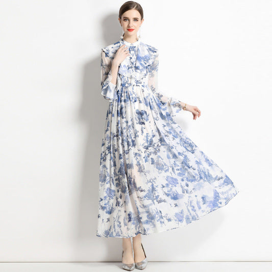 AERIS – Elegant bläcktryck klänning