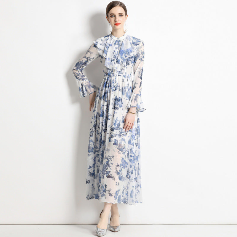 AERIS – Elegant bläcktryck klänning