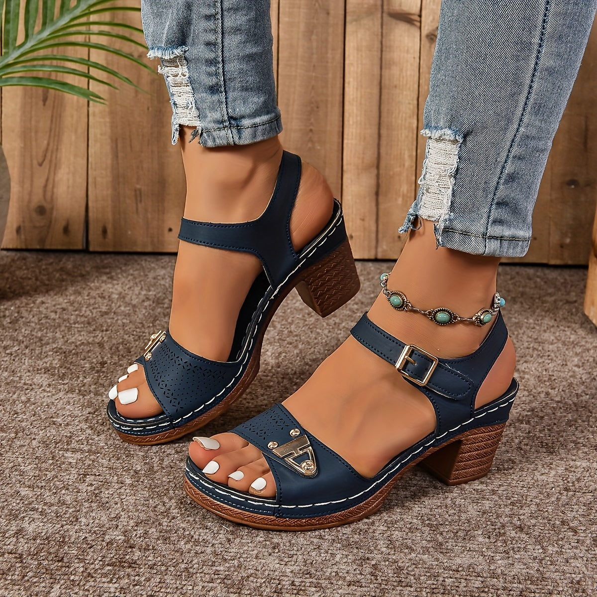 Adelina Komfort Spänne Sandaler