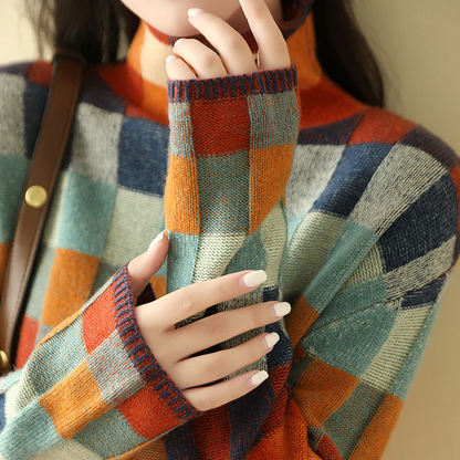 Julia | Lyxig Patchwork Turtle Neck